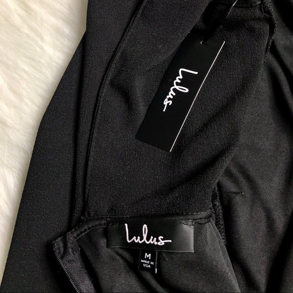 🏷SOLD LULU’S Black Mini Cape Dress Best Yet Come - Picture 5 of 9
